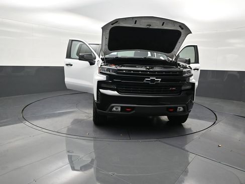 Used 2021 Chevrolet Silverado 1500 LT Trail Boss image 39