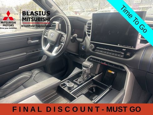 Used 2024 Toyota Tundra Platinum AWD/4WD image 43