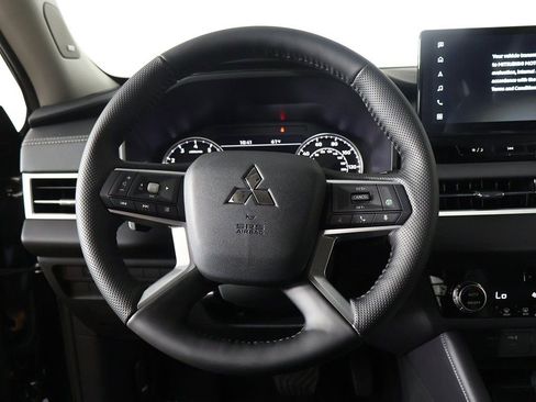 New 2026 Mitsubishi Outlander SE AWD/4WD image 42
