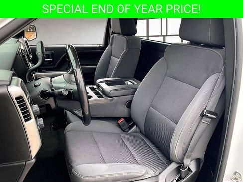 Used 2018 Chevrolet Silverado 1500 LT w/ LT Convenience Package image 21