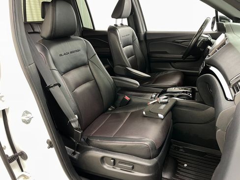 Used 2022 Honda Ridgeline Black Edition image 36