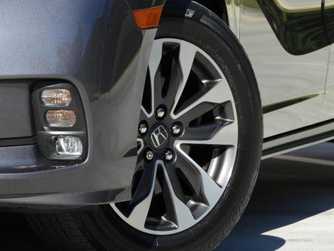 Used 2024 Honda Odyssey EX-L image 5