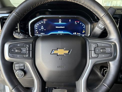 Used 2024 Chevrolet Silverado 2500 LTZ AWD/4WD image 12