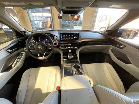 Certified 2026 Acura MDX SH-AWD w/ Technology Package image 9