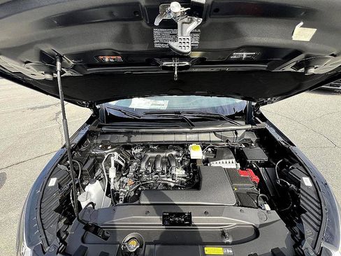 New 2026 Nissan Pathfinder SL image 8