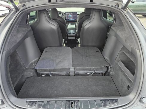 Used 2023 Tesla Model X AWD/4WD image 39
