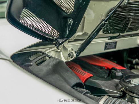 Used 2017 Ferrari 488 Spider image 27