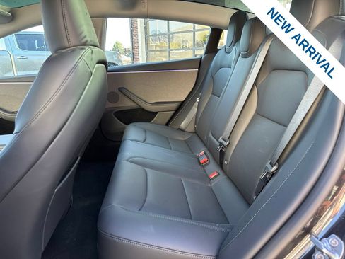 Used 2025 Tesla Model 3 Long Range RWD image 14