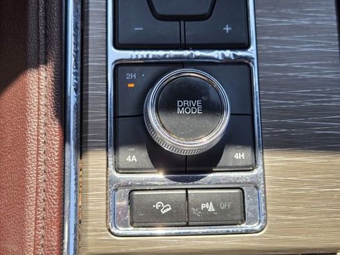 Certified 2022 Ford Expedition Limited AWD/4WD image 26
