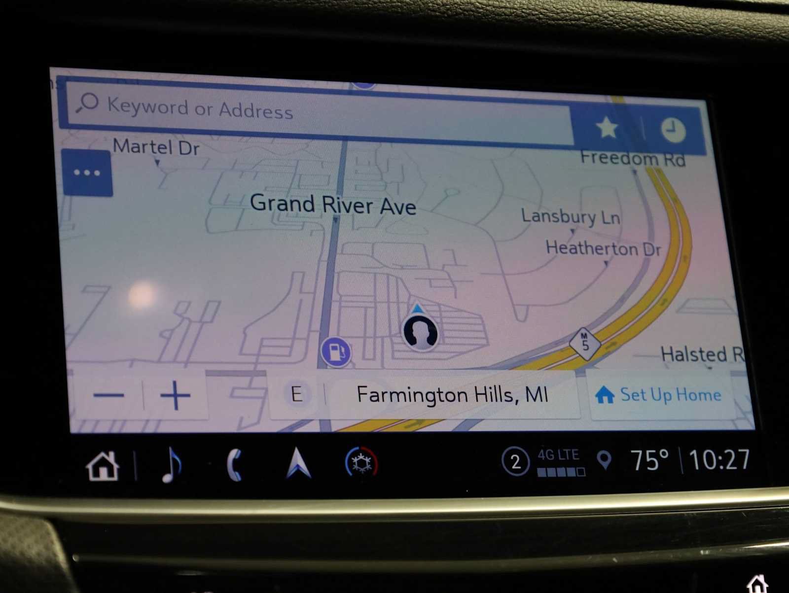 Used 2023 Cadillac XT5 Sportv w/ LPO, Floor Liner Package AWD/4WD image 31