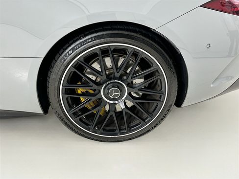 Used 2022 Mercedes-Benz SL 63 AMG 4MATIC image 32