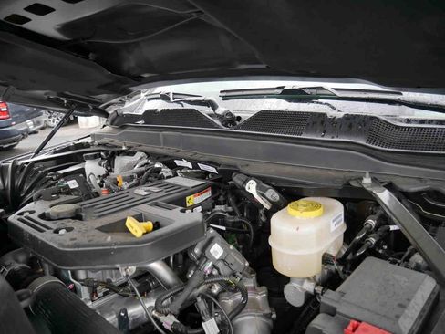 New 2026 RAM 2500 Tradesman AWD/4WD image 15