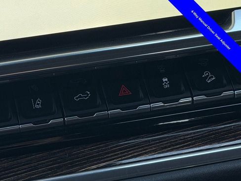 Used 2024 GMC Sierra 2500 SLE w/ SLE Convenience Package image 15