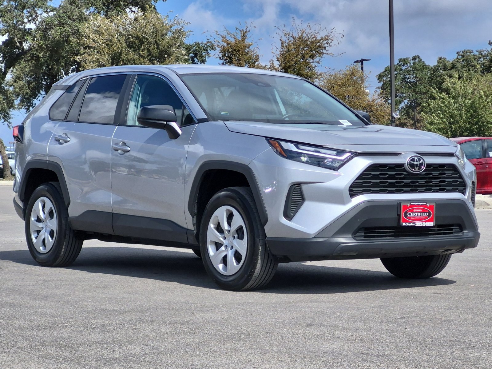 Certified 2025 Toyota RAV4 LE AWD/4WD image 7