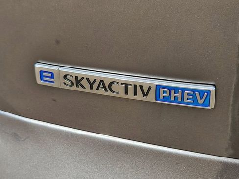 New 2026 MAZDA CX-90 Plug-In Hybrid w/ Premium Plus image 18