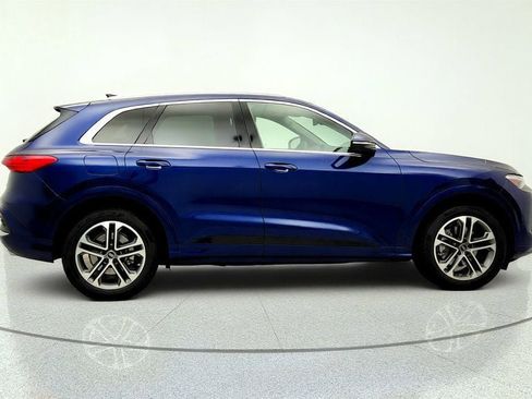Used 2025 Audi Q5 Prestige AWD/4WD image 4