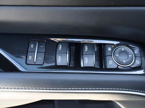 Used 2022 Cadillac Escalade ESV Sport w/ Touring Package image 27