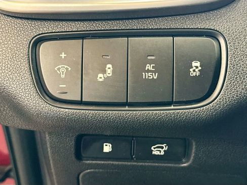 Used 2016 Kia Sorento EX w/ EX Touring Package image 11