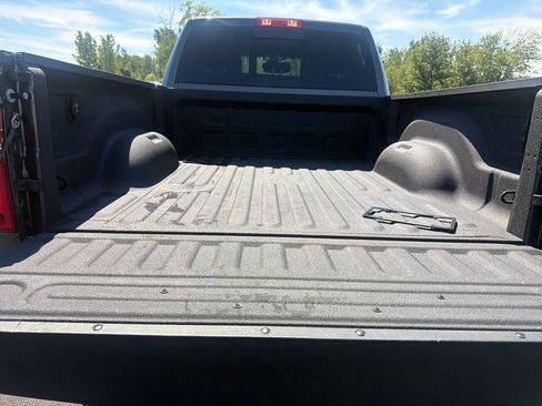 Used 2024 RAM 2500 Laramie w/ Sport Appearance Package AWD/4WD image 31