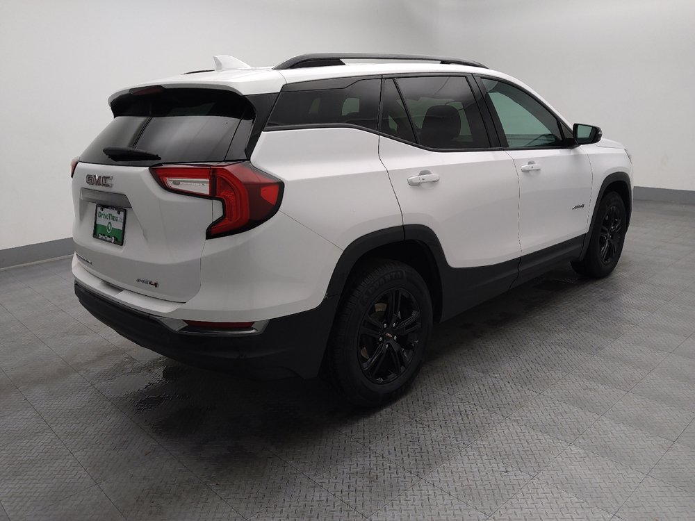 Used 2023 GMC Terrain AT4 AWD/4WD image 10