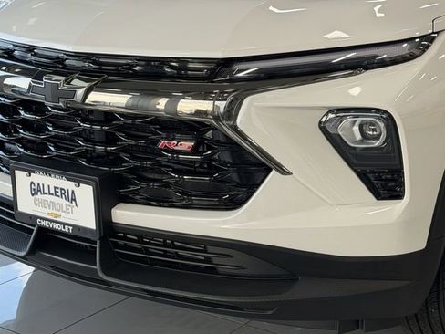 New 2026 Chevrolet TrailBlazer RS w/ Convenience Package AWD/4WD image 7