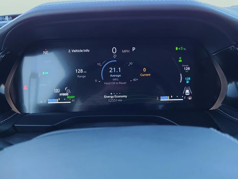 Used 2022 Jeep Grand Cherokee Overland w/ Advanced Protech Group III image 20