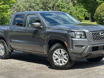 Certified 2022 Nissan Frontier SV
