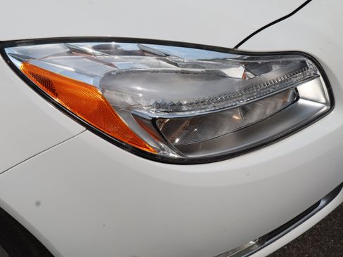 Used 2012 Buick Regal Premium FWD image 13