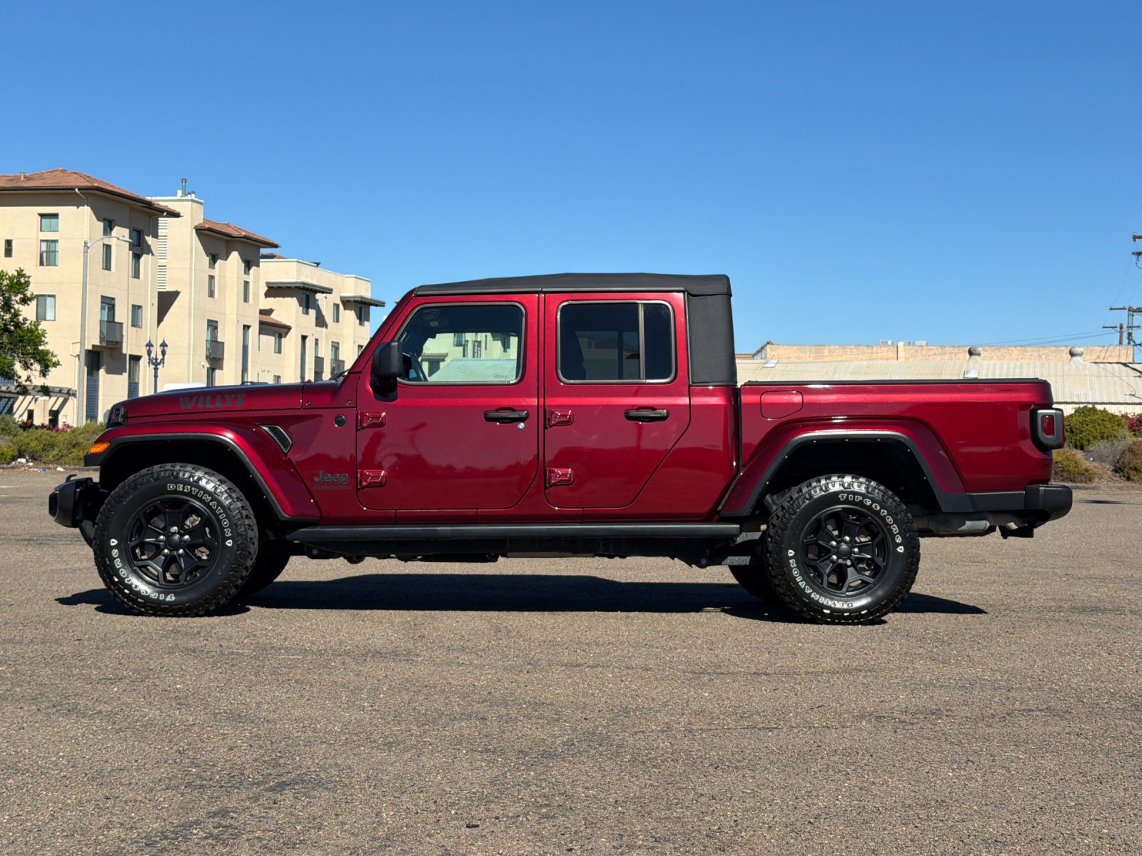 Used 2021 Jeep Gladiator Sport AWD/4WD image 7