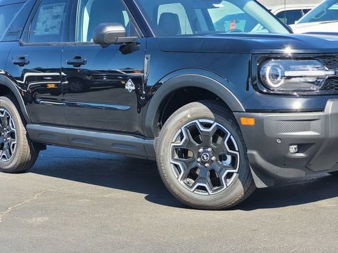New 2026 Ford Bronco Sport Outer Banks w/ Outer Banks Tech Package+ AWD/4WD image 2