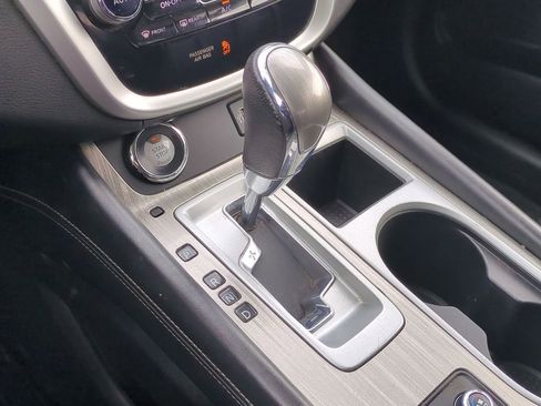 Used 2018 Nissan Murano Platinum image 32