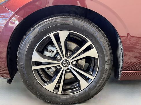 Used 2023 Nissan Sentra SV image 14