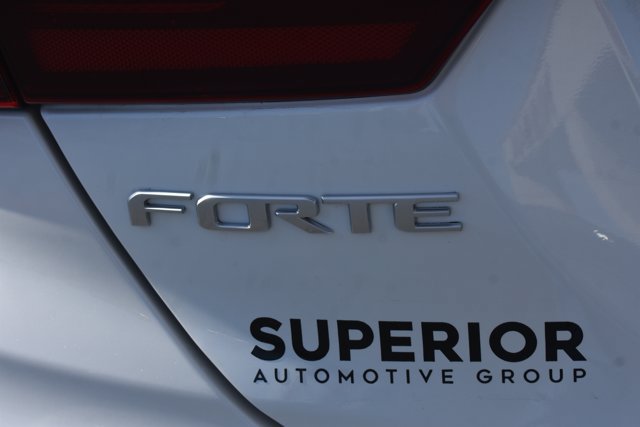 Used 2023 Kia Forte GT w/ GT2 Package FWD image 7