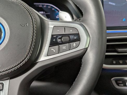 Certified 2023 BMW X5 xDrive45e w/ Executive Package image 31