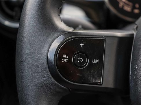 Used 2023 MINI Cooper 2-Door Hardtop FWD image 27