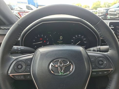 Used 2019 Toyota Avalon XLE w/ Moonroof Package FWD image 20
