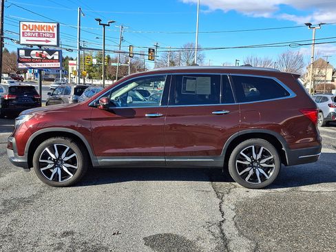 Used 2019 Honda Pilot Elite image 8
