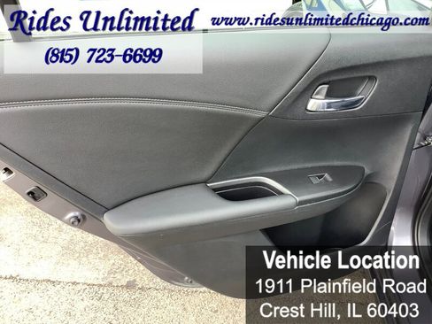 Used 2015 Honda Accord Sport image 25