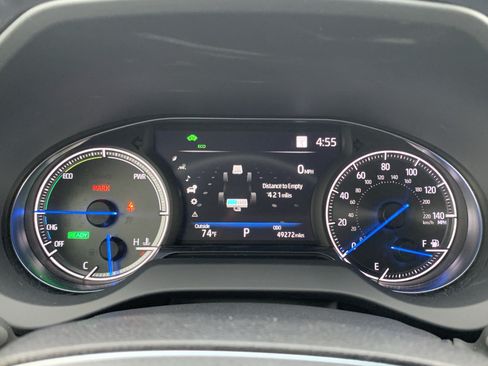 Used 2022 Toyota Venza XLE AWD/4WD image 21