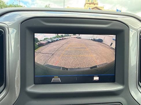 Used 2022 Chevrolet Silverado 2500 Custom w/ Custom Value Package AWD/4WD image 20
