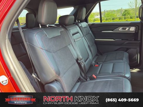 Used 2026 Ford Explorer ST w/ Sun And Sound Package AWD/4WD image 24