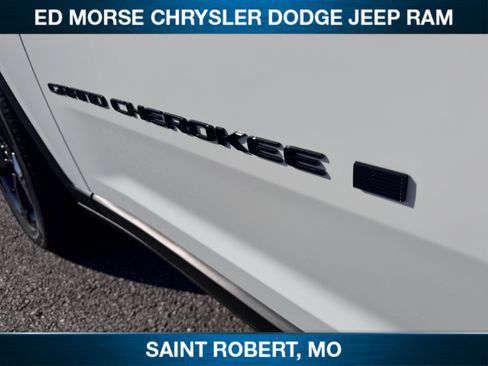 New 2025 Jeep Grand Cherokee L Altitude AWD/4WD image 10