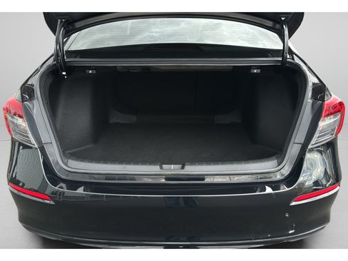 Used 2024 Honda Civic EX image 27