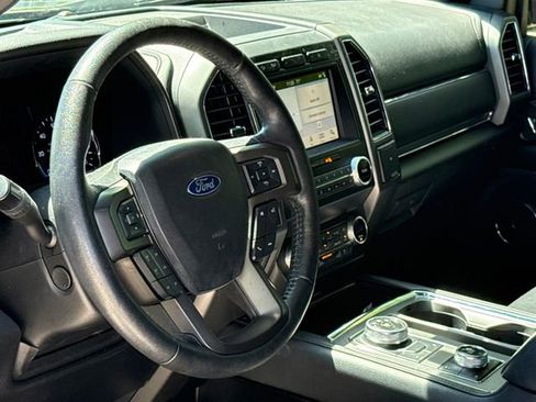 Used 2019 Ford Expedition XLT w/ Equipment Group 202A image 19