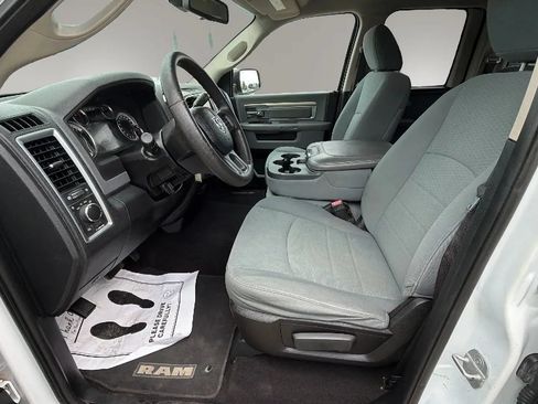 Used 2013 RAM 1500 Classic SLT w/ Premium Display Pkg RWD image 12