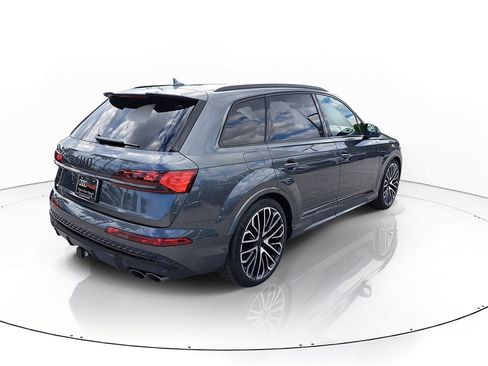 New 2026 Audi SQ7 Prestige image 4
