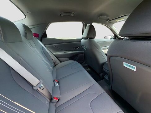 Certified 2026 Hyundai Elantra Sport FWD image 25