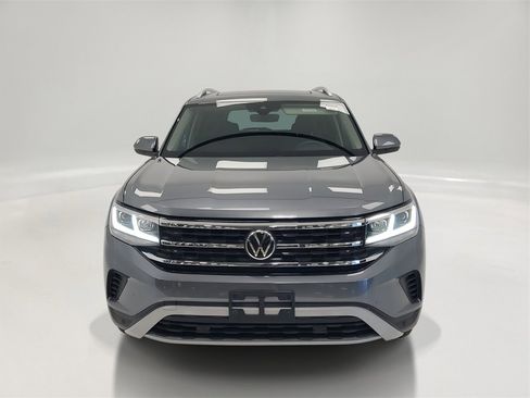Used 2023 Volkswagen Atlas SEL image 2