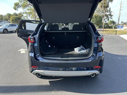 New 2025 MAZDA CX-5 Signature image 11