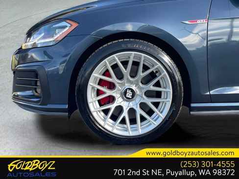 Used 2021 Volkswagen GTI SE FWD image 8